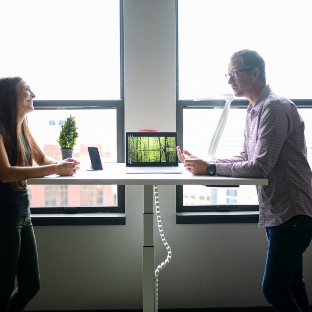 thestandingdesk-1GfZjjDQFKU-unsplash(1)